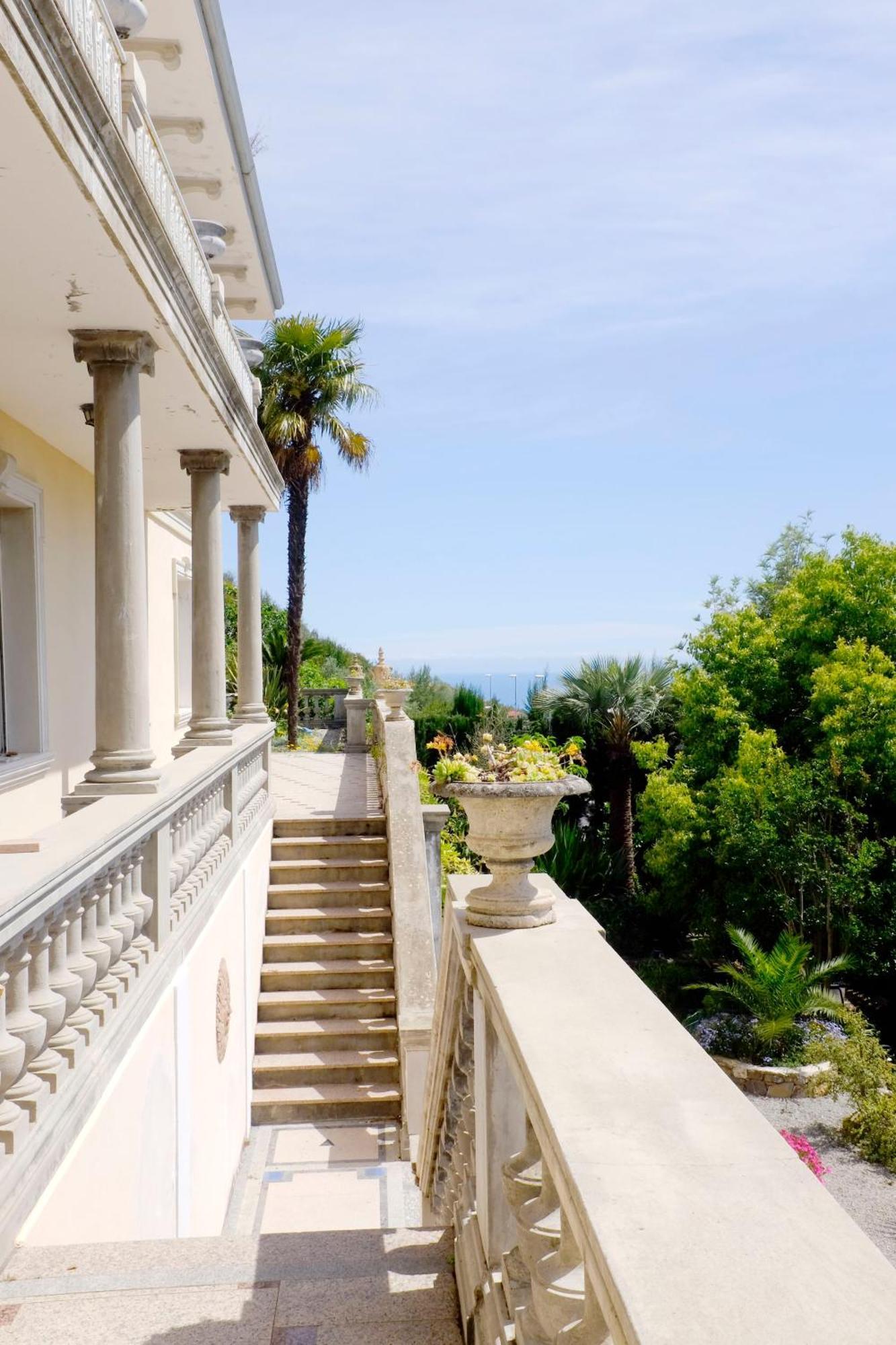 Villa D'Artisti Sanremo Luaran gambar