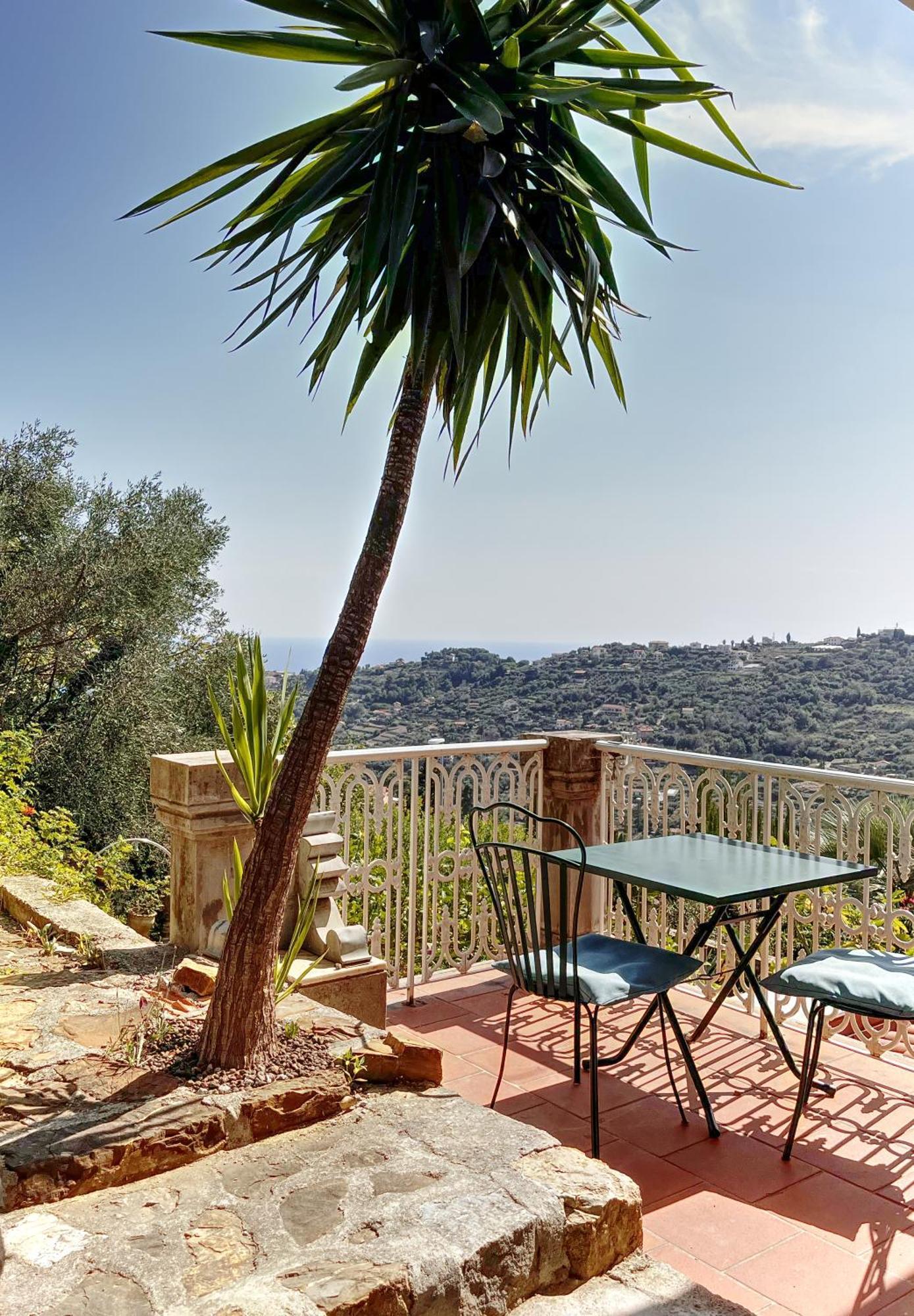 Villa D'Artisti Sanremo Luaran gambar